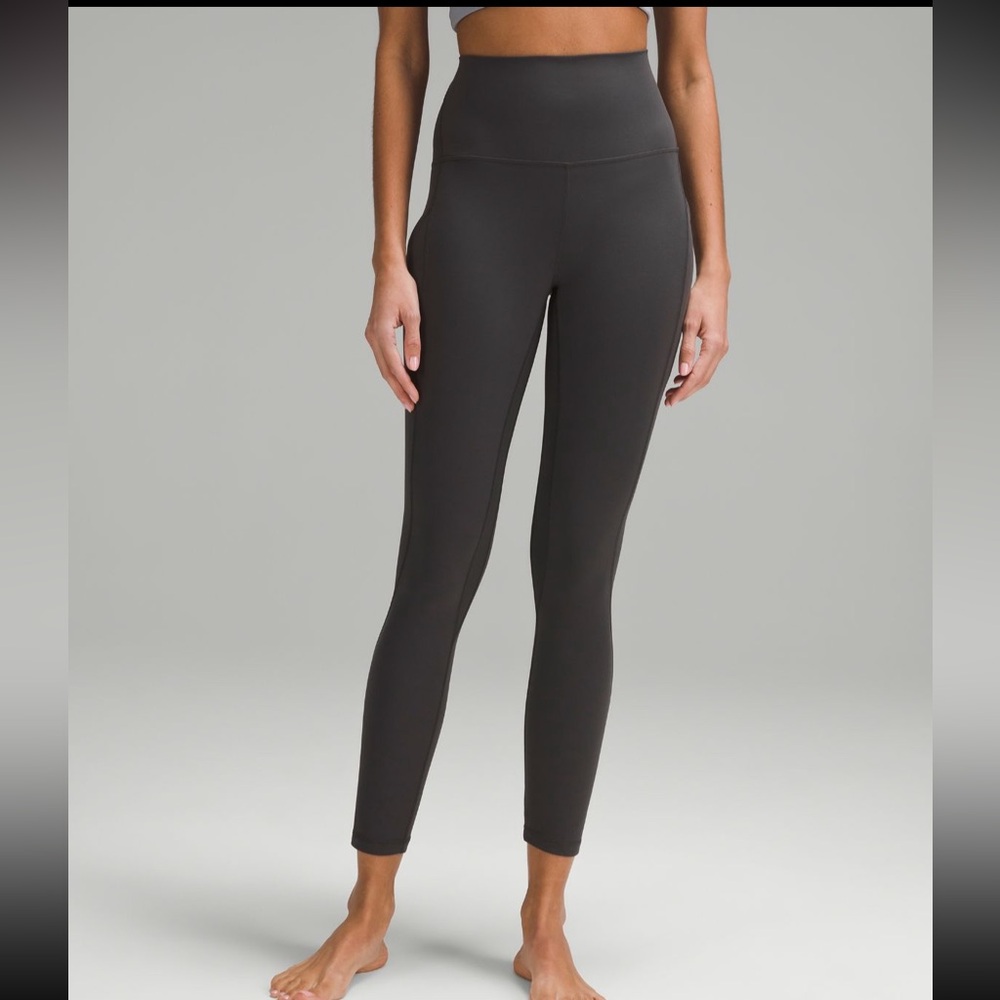 Lululemon Align High rise pants with pockets 25”